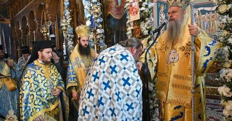 Най-високата духовна степен получи архиерейският наместник на Панагюрска духовна околия