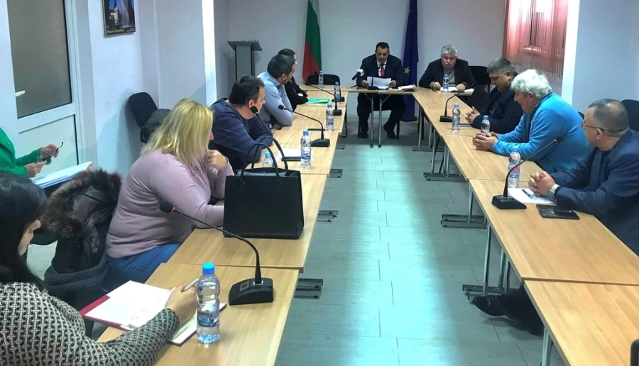 Партиите пак не се разбраха за състава на РИК-Пазарджик