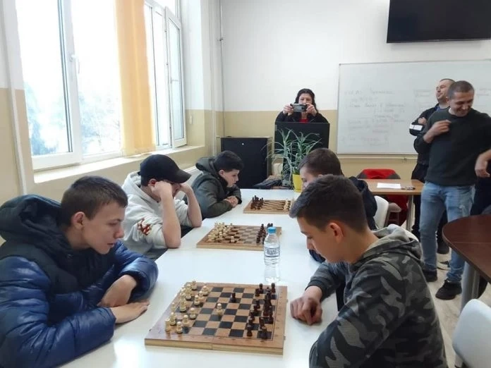 С шахматния турнир приключиха Ученическите спортни игри във Велинград