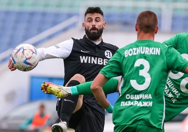 Хебър загуби с 2:3 във втората контрола на Любо Пенев