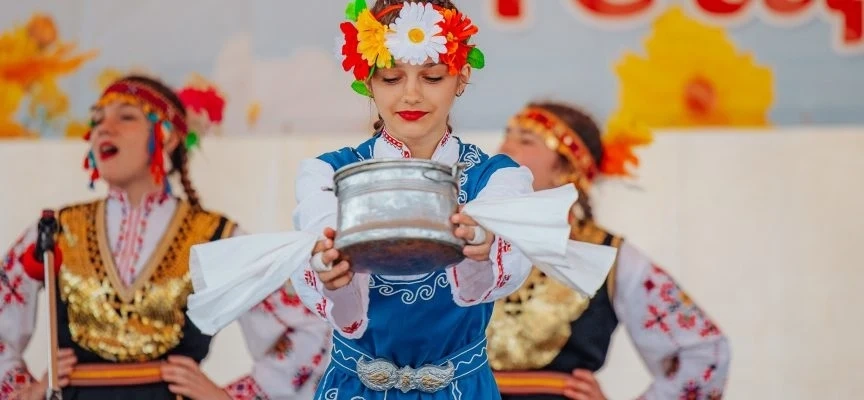 “Пъстроцветна Пещера“ за втори път организират „Биовет“ и Община Пещера