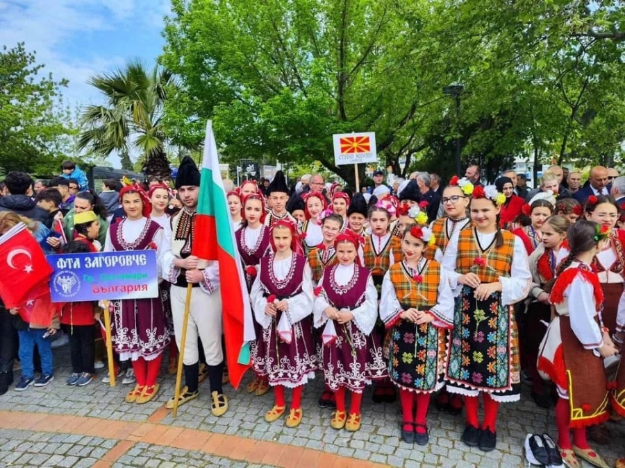 Публиката в Турция - очарована от септемврийските танцьори на ФТА “Загоровче“