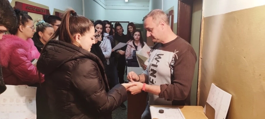 Абитуриенти гостуваха на полицията