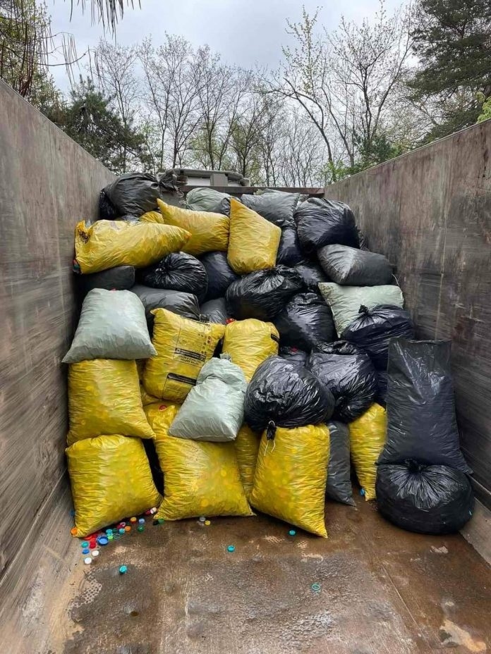 3 тона капачки събраха в голямото сърце във Велинград