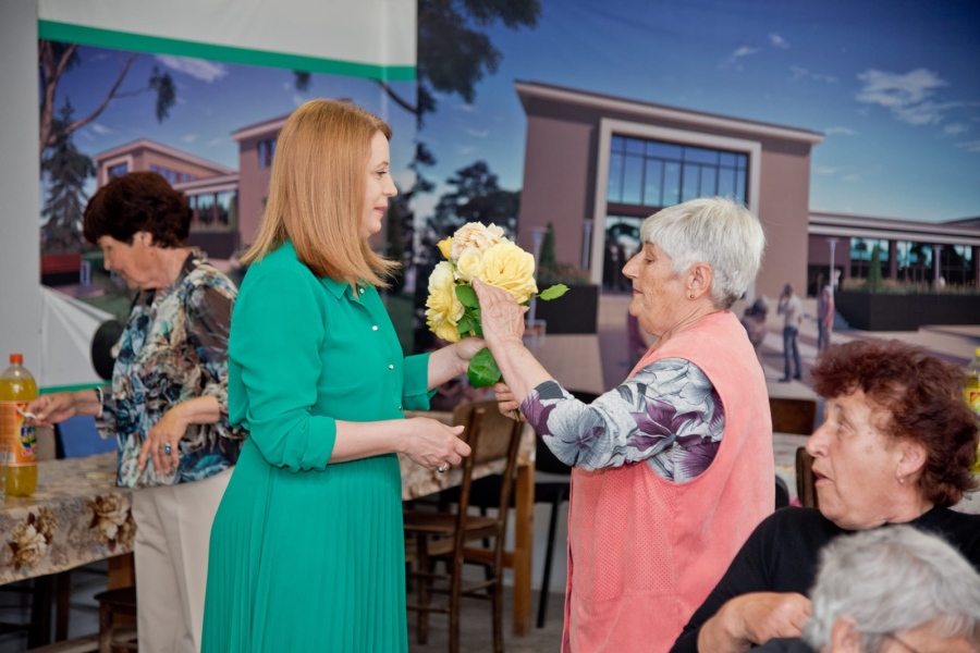 Три празника и рожден ден на кмета се сляха в едно