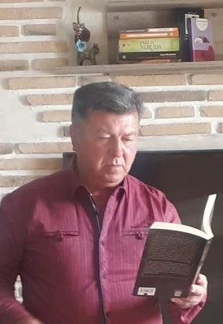 Литературна среща с писателя Стоян Влахов