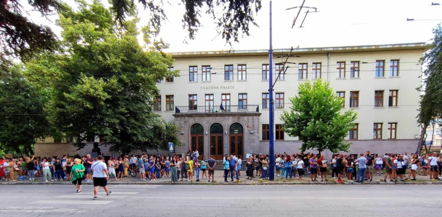 Протест против насилието и в Пазарджик