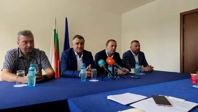 Кметовете на Велинград, Ракитово, Сърница и депутатът Васил Тодев се обединиха срещу добива на волфрам