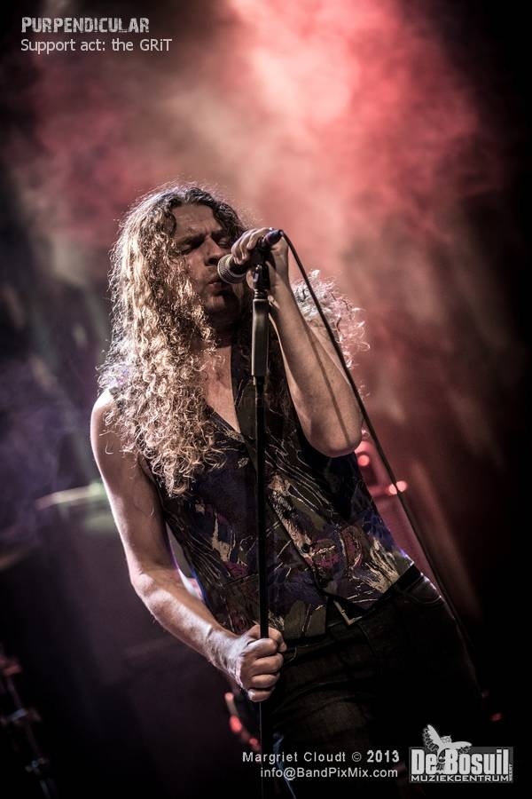 Основателят на Purpendicular Робърт Уолш: Изпълняваме Deep Purple и Whitesnake, но и пишем нови песни – нямам търпение да се видим пак!