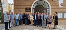 На последната сесия кметът Младенов си взе довиждане с общинските съветници