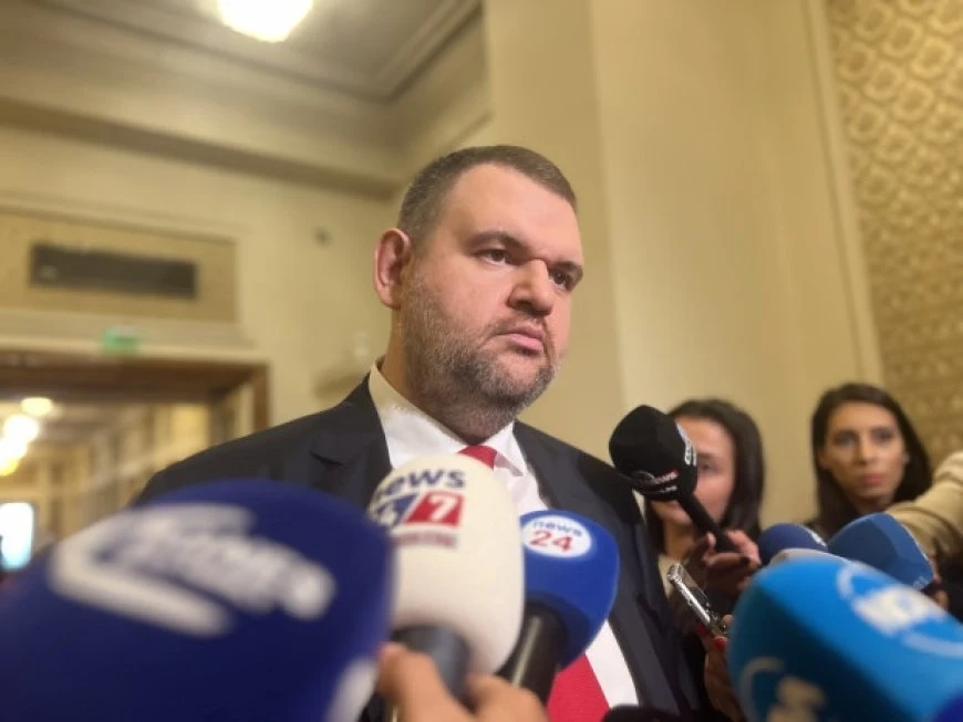 Пеевски: Тагарев не може да изисква нищо от българския парламент