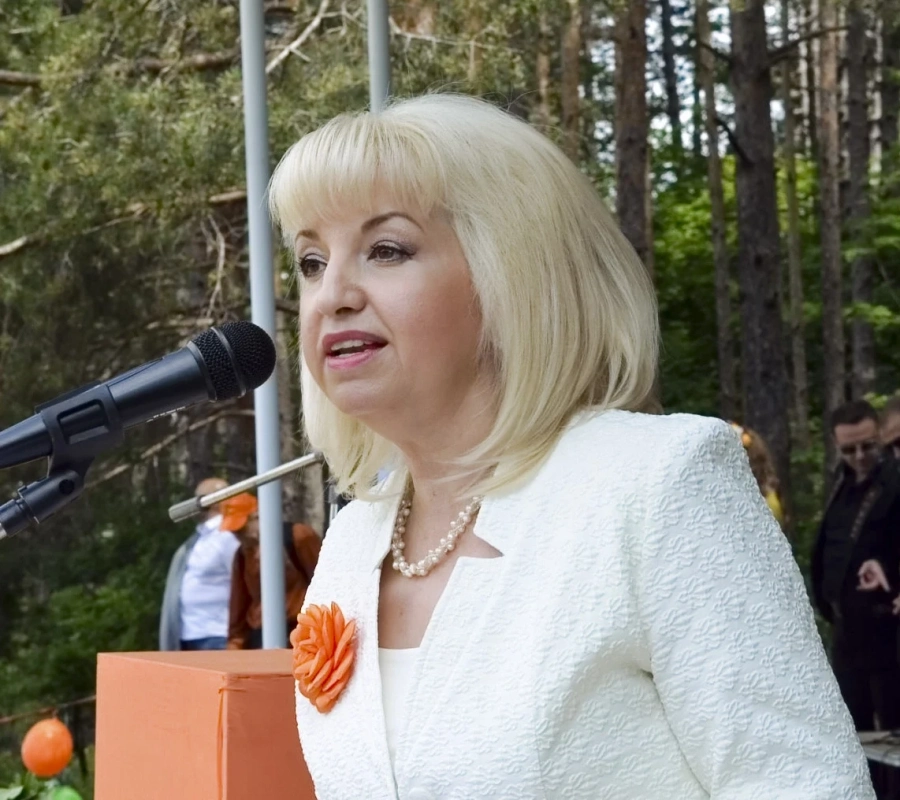 Петя Ставрева влиза в Народното събрание на мястото на новия кмет на Пазарджик Петър Куленски