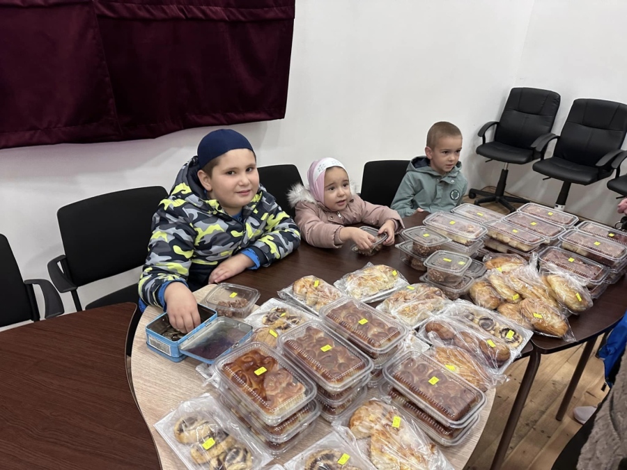 26 хиляди лева за сираците събраха на благотворителен базар в Сърница