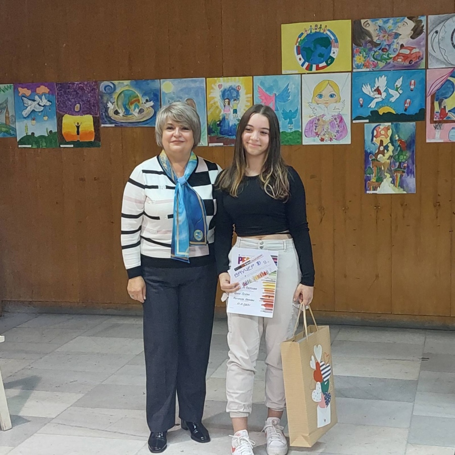 Седмокласничката от Спортното училище Цветелина Апостолова се класира на първо място в международен конкурс