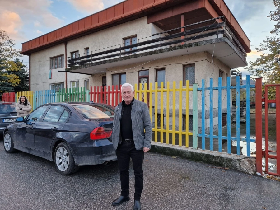 Лозен е първото село у нас с одобрен проект по ПВУ за саниране