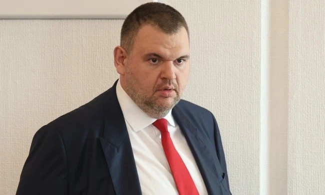 Пеевски: Пълна и безусловна подкрепа за “Пирогов“