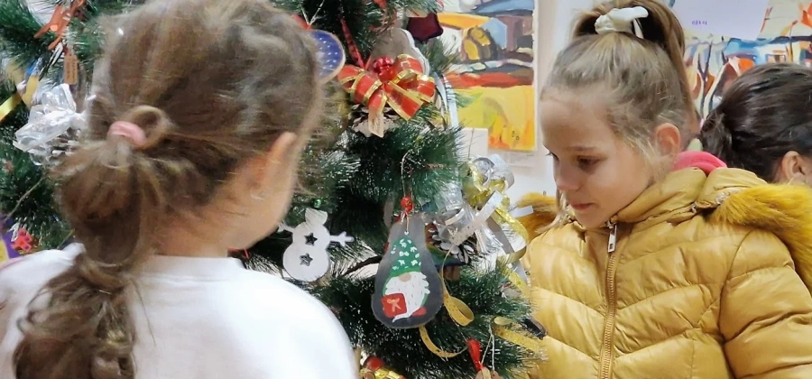 В Пещера - Коледен благотворителен базар на ЦПЛР-ОДК