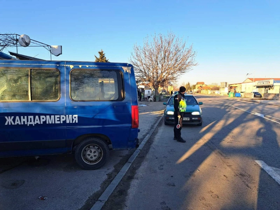 Поредната масирана полицейска акция, акцент - малките и отдалече места