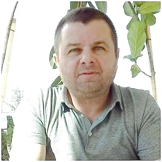 Колекционерът Евелин Кушев - посветен събирач на картини, истории и емоции