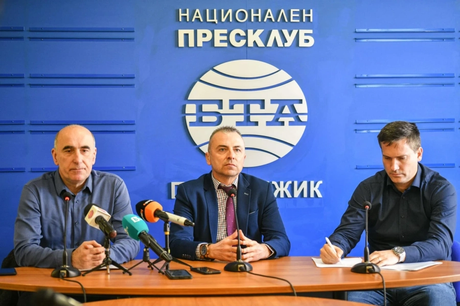 Община Пазарджик: Сваляме всякакво доверие от ръководството на ФК Хебър - то само се избра