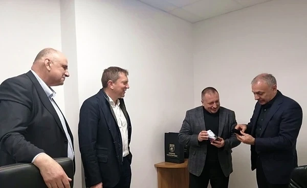 Лидер в дистрибуцията на газ от Азербайджан - на посещение в Панагюрище