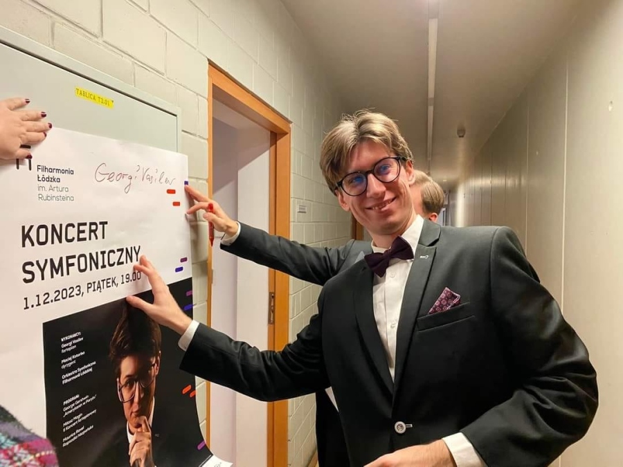 Пианистът от Септември Георги Василев е номиниран за млад музикант на годината в националната анкета на БНР