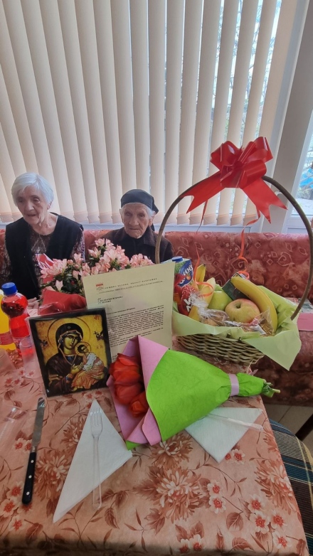 Мария Искрова от Голямо Белово чества 100-годишен юбилей