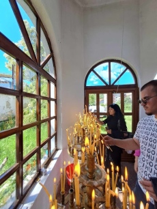 Параклисът „Свети Георги“ в Пещера отбелязва храмовия си празник