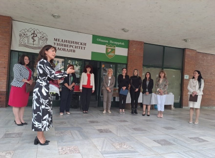 Международният ден на медицинската сестра отбелязаха в Пазарджик