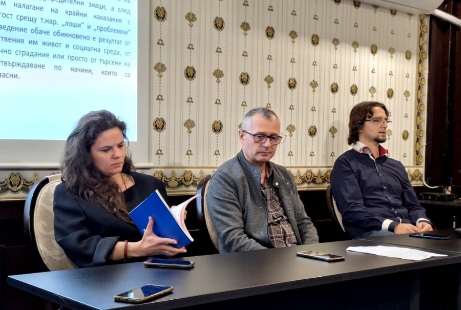 И в Пазарджик: “Бележник 2024“ показа доколко държавата се грижи за децата