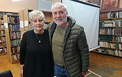 Среща в Панагюрище с творчеството на Яна Кременска, за която поезията е самолечение