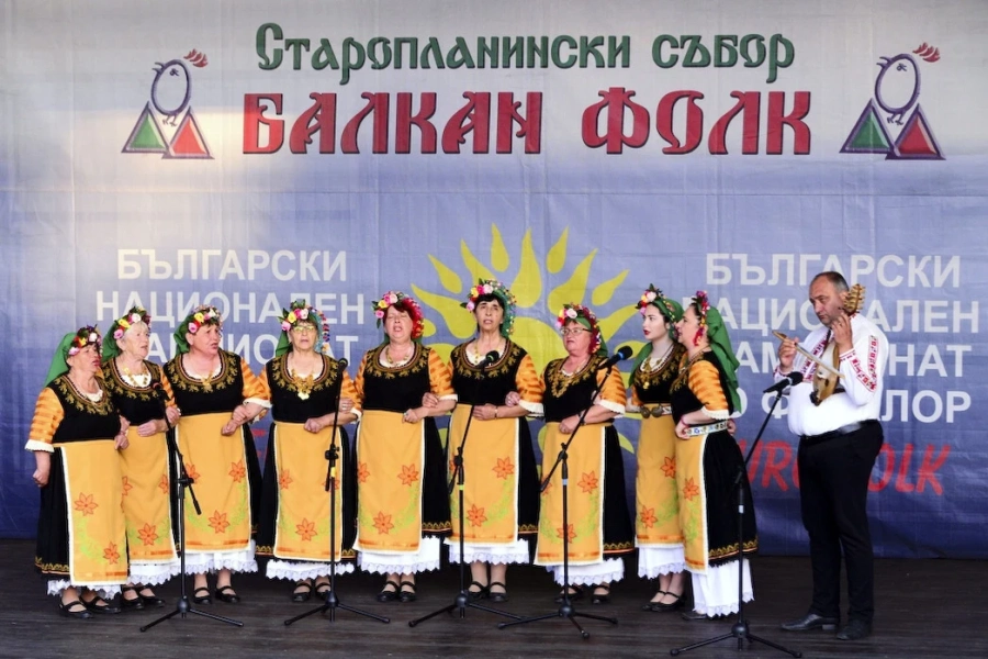 “Хаджилийка“ със златен медал от Старопланинския събор под Царевец