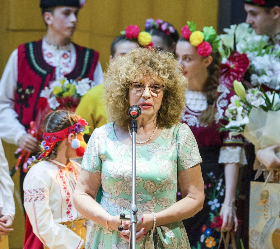 Маргарита Караджова: 45 години кауза и любов – това е ансамбъл „Елица“!