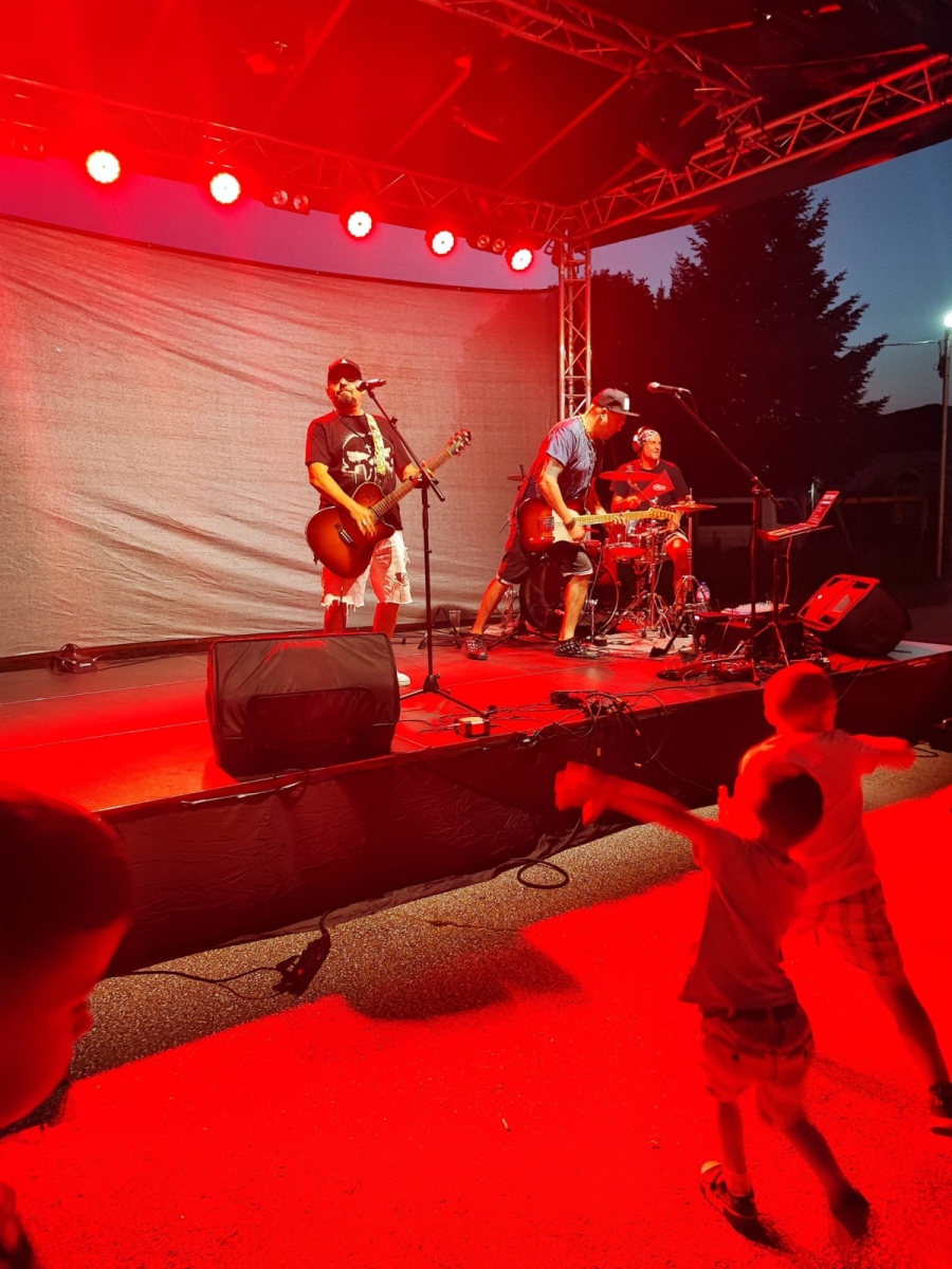 Второто издание на Rock and Beer Fest този уикенд остави публиката без глас /СНИМКИ/