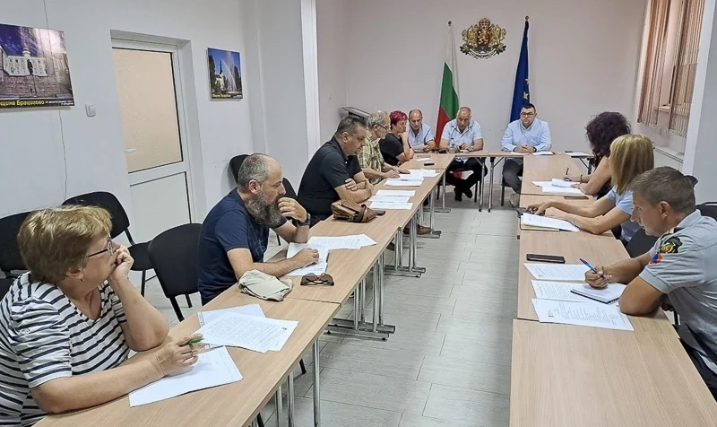 Областният управител Валентина Кайтазова свика епизоотичната комисия заради чумата по дребните преживни животни