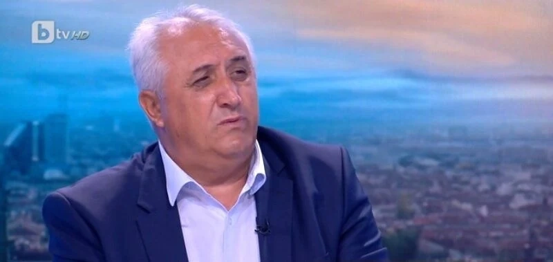 Мехмед Дикме: Пеевски настъпва! В момента изгражда структури във всички общини, където АПС на Доган е спечелил