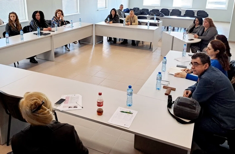 В Стрелча се проведе среща на местната общност по проект на Областната администрация