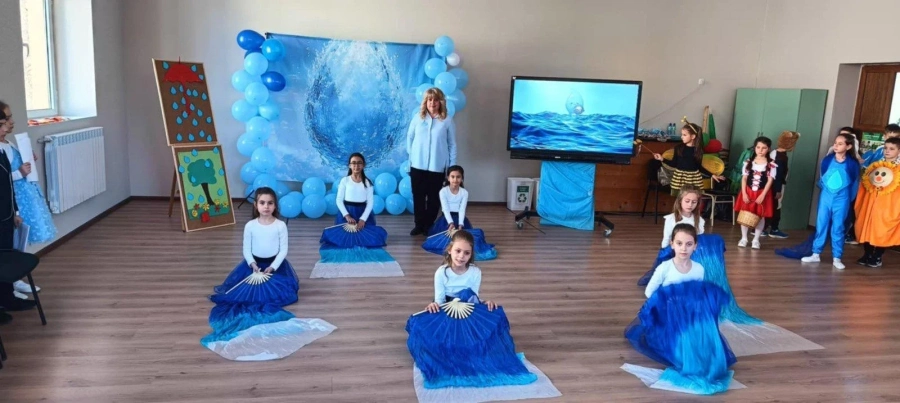 Вълнуващ празник на водата обедини училище и детска градина