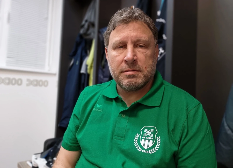 Велислав Вуцов: Ако “Хебър“ бие – бият футболистите, ако падне – аз падам!