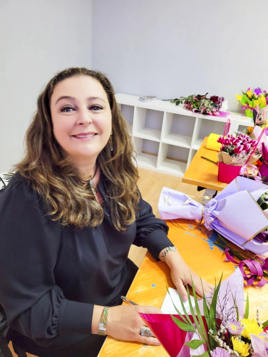Диана Христова – Олива: Ние, лудите, мислим със сърцето си!