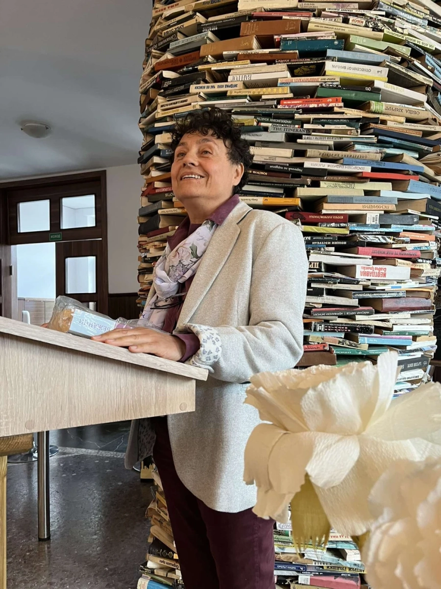 В Световния ден на книгата пишещи жители на община Лесичово се срещнаха на чаша вино