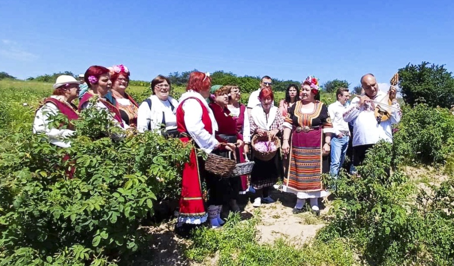 За пети път Фестивал на туризма и етеричните култури