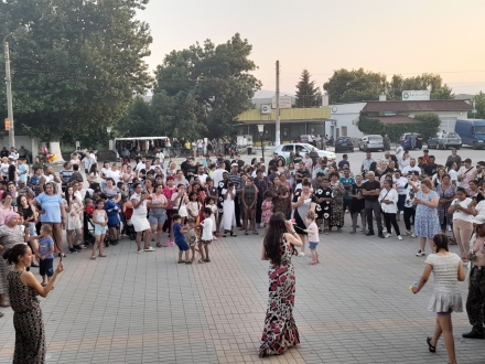 На празника Свети Дух Динката също празнува