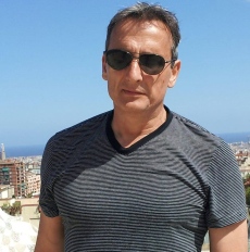 Поетът Васил Славов: НЕ ИСКАХ ДА СЪМ ПРОСТО ЖИВ