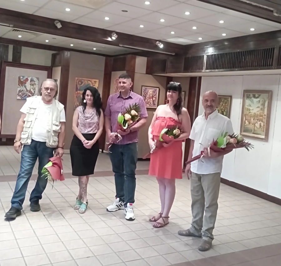 Живопис и дърворезба – вдъхновение от велинградски творци