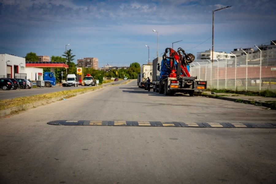 Срещу дрифтовете и нощните гонки още бариери и изкуствени неравности в Пазарджик