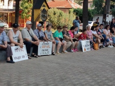 Мирен протест за ВиК ремонт събра жители на панагюрските села Бъта и Баня