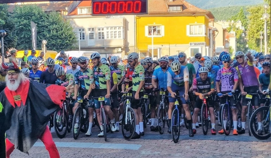 Двата маршрута на Tour de France тръгват от центъра на Пещера към язовир „Батак“