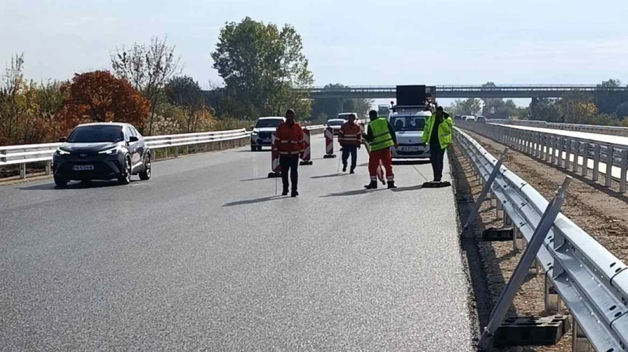 Завършиха асфалтовите работи в платното за София в участъка в ремонт на АМ „Тракия“ в област Пазарджик