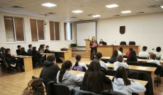 Община Панагюрище проучва нагласите сред учениците за кандидатстване по програма „Образование“